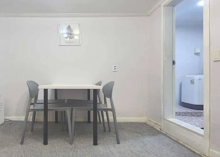 마이리틀 White Linen House ソウル特別市