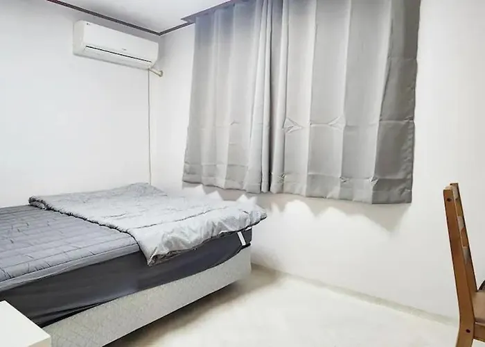 마이리틀 White Linen House アパート *