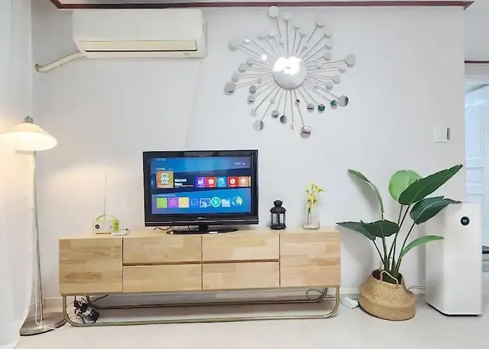 마이리틀 White Linen House