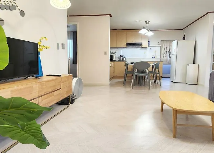 アパート 마이리틀 White Linen House ソウル特別市